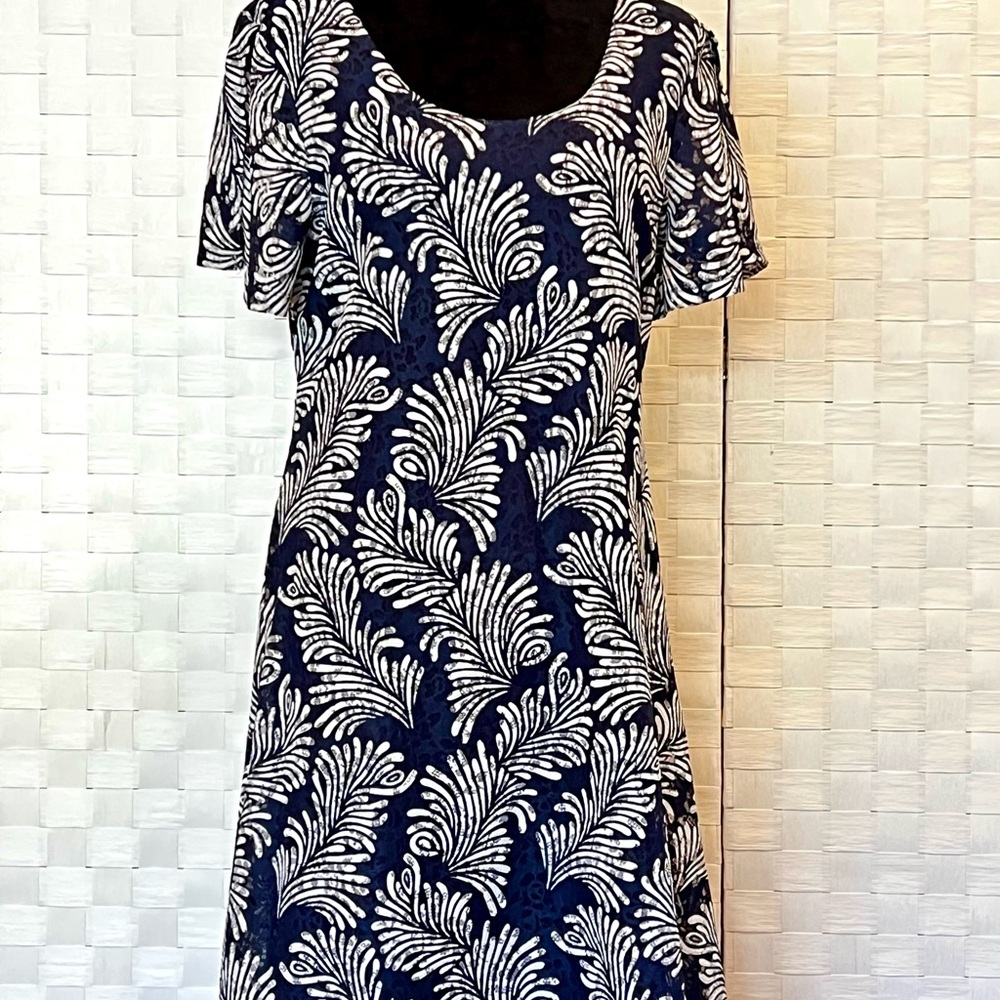 Nina Leonard Blue and White Patterned Dress